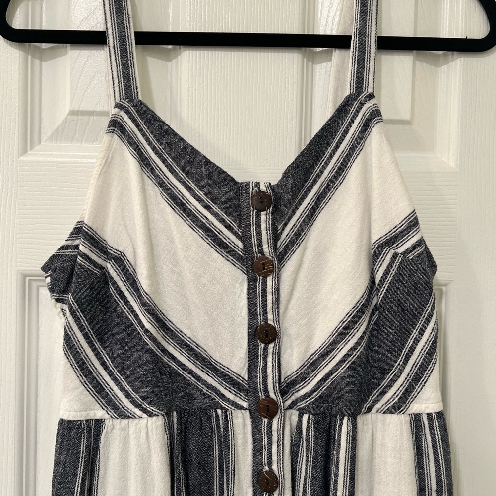 Universal Thread - Navy and White Striped Midi Dress with Pockets - Picture 4 of 9